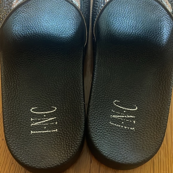 INC International concepts cat rhinestone black slides size 7 NWOT - Picture 10 of 11